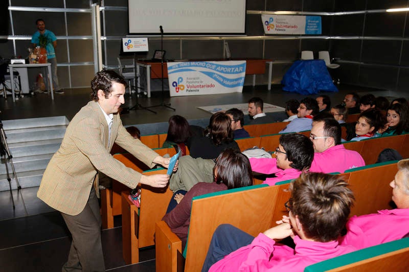 El centro cultural Lecrác ha sido el escenario de la celebración del Día Internacional del Voluntario que promueve la Plataforma de Voluntariado