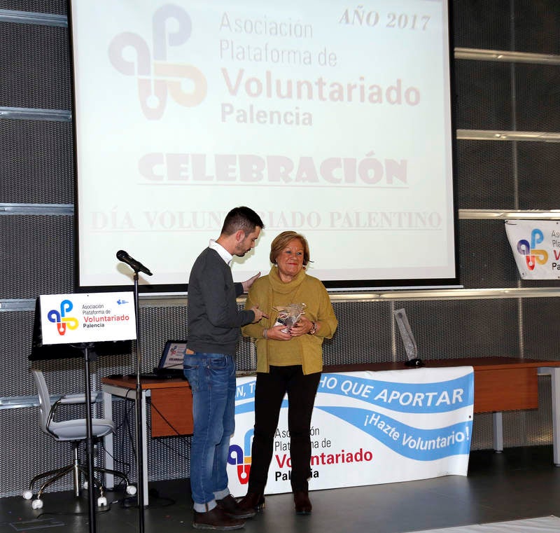 El centro cultural Lecrác ha sido el escenario de la celebración del Día Internacional del Voluntario que promueve la Plataforma de Voluntariado