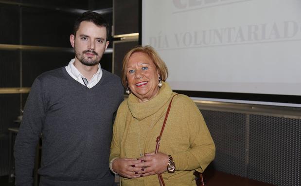Álvaro Rosales y Elisa Muñoz, ayer durante el acto celebrado en el Lecrác.