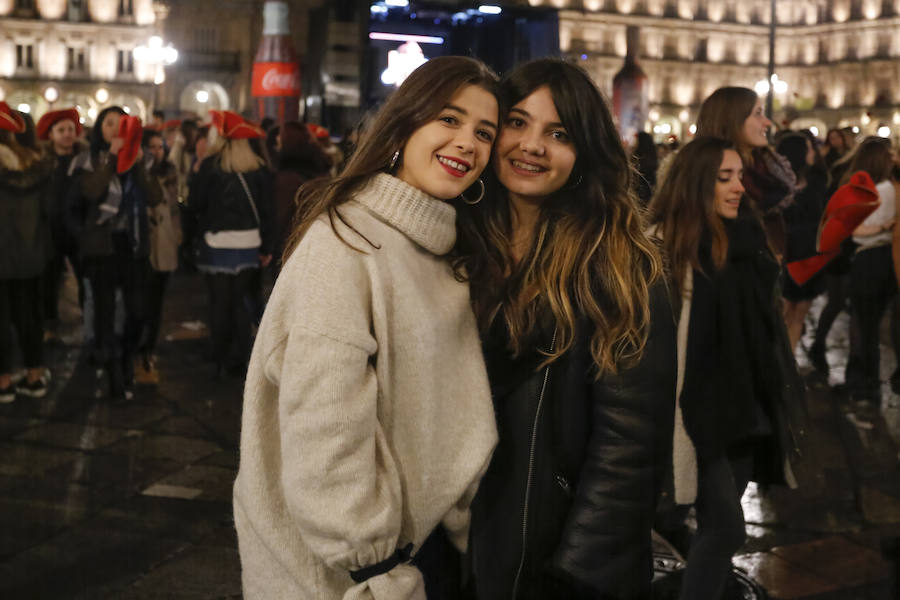 Nadie había venido para buscar la rana en la Universidad, sino a reunirse en la Plaza para disfrutar de la fiesta