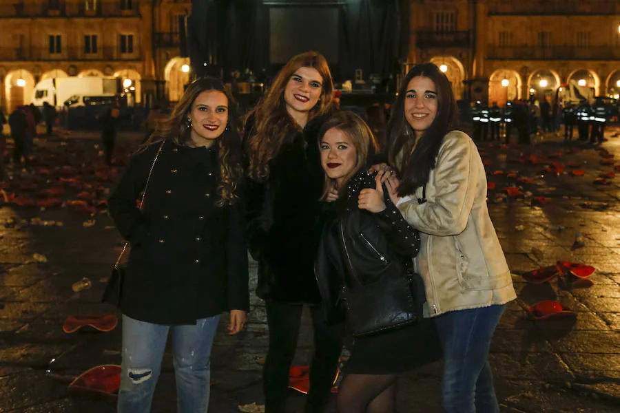 Nadie había venido para buscar la rana en la Universidad, sino a reunirse en la Plaza para disfrutar de la fiesta