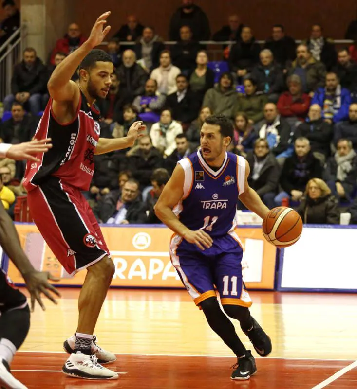 El Chocolates Trapa se impone al Carramimbre Valladolid en el derbi