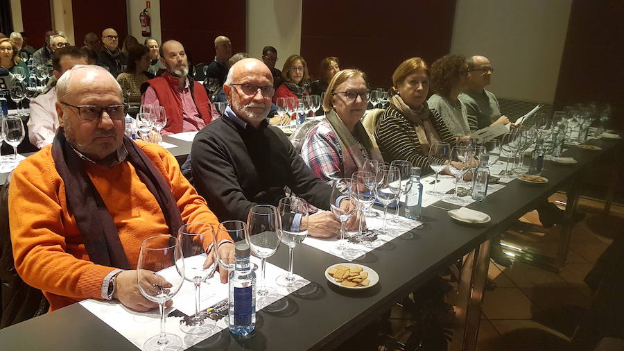 Cata de vinos de la bodega La Luz del Duero organizada por El Norte de Castilla