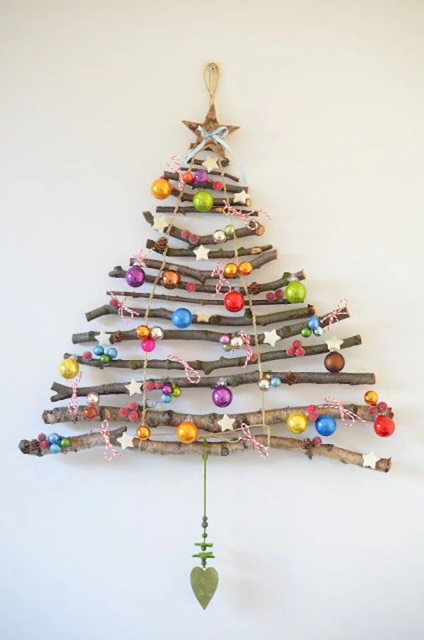 30 originales ideas para crear tu propio árbol de Navidad