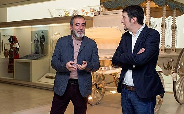 Carlos Piñel y José Luis Calvo, los dos directores que ha tenido el Museo Etnográfico de Zamora en sus quince años de vida. 