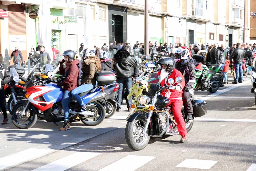 Cerca de 1.000 moteros han participado en la campaña solidaria del Real Moto Club Burgalés