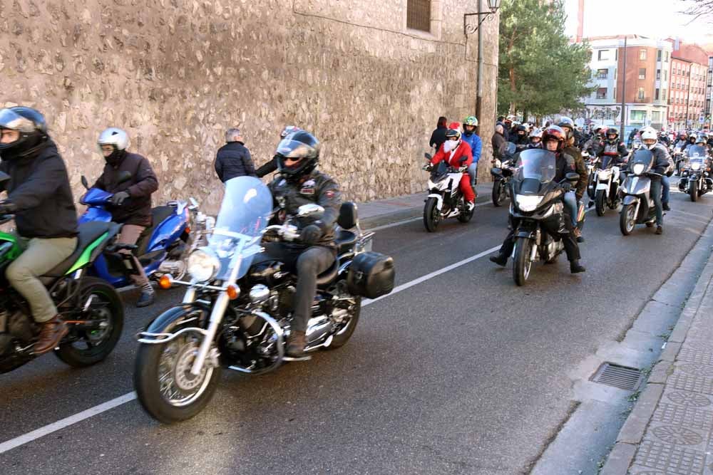 Cerca de 1.000 moteros han participado en la campaña solidaria del Real Moto Club Burgalés