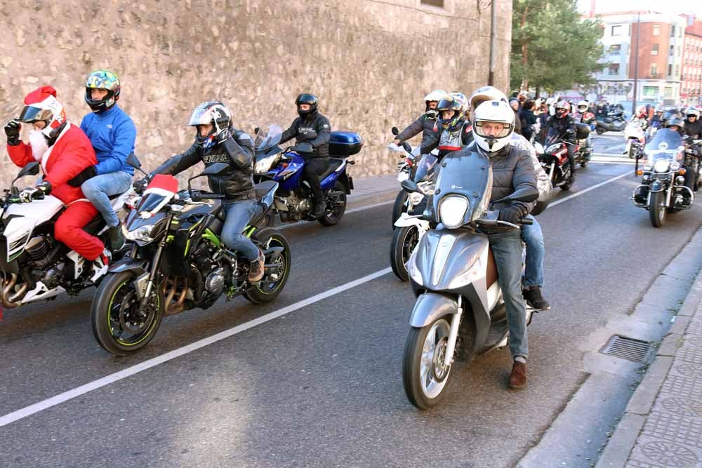 Cerca de 1.000 moteros han participado en la campaña solidaria del Real Moto Club Burgalés