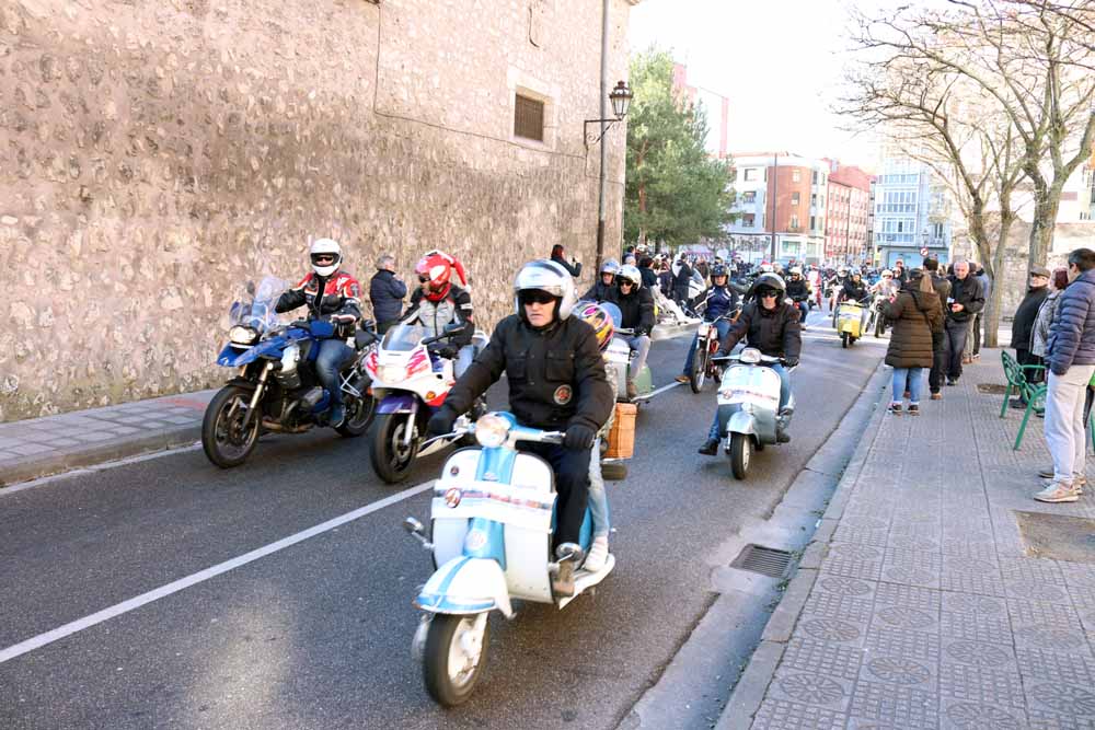 Cerca de 1.000 moteros han participado en la campaña solidaria del Real Moto Club Burgalés