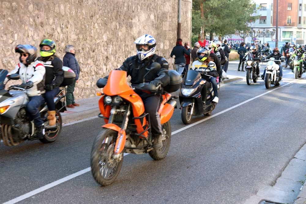 Cerca de 1.000 moteros han participado en la campaña solidaria del Real Moto Club Burgalés