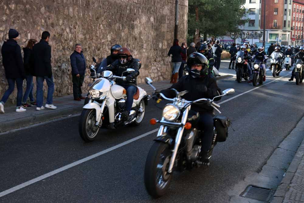 Cerca de 1.000 moteros han participado en la campaña solidaria del Real Moto Club Burgalés