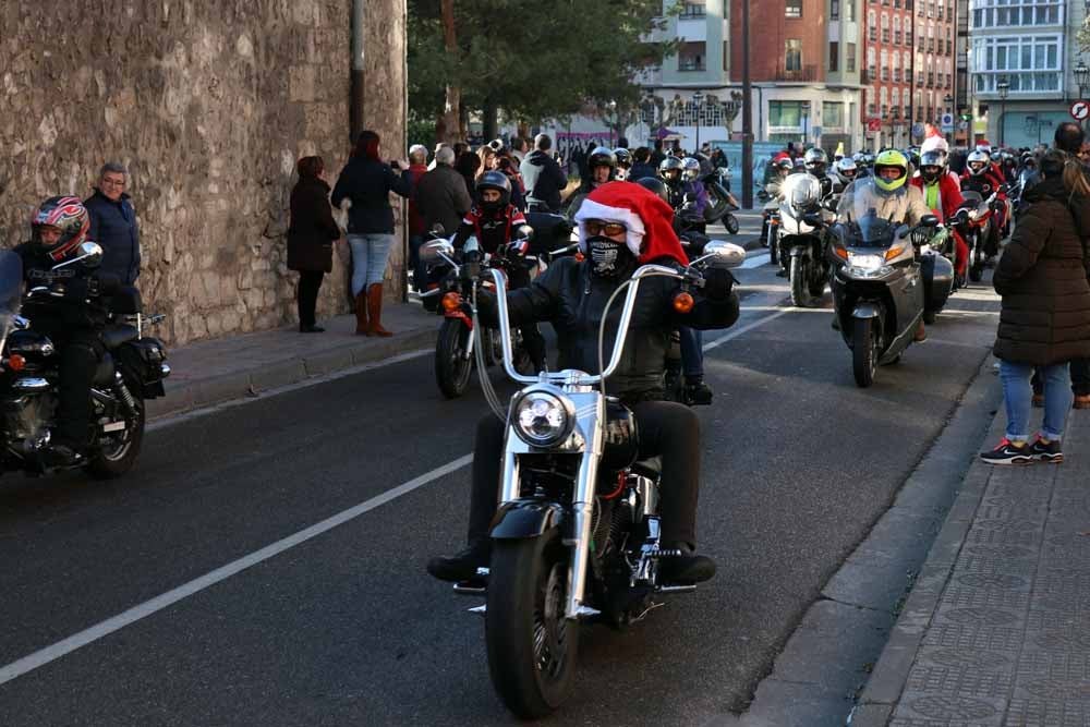 Cerca de 1.000 moteros han participado en la campaña solidaria del Real Moto Club Burgalés