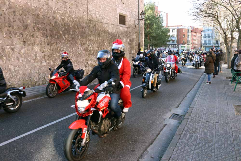 Cerca de 1.000 moteros han participado en la campaña solidaria del Real Moto Club Burgalés