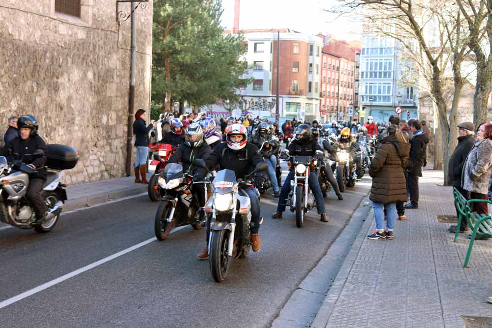 Cerca de 1.000 moteros han participado en la campaña solidaria del Real Moto Club Burgalés