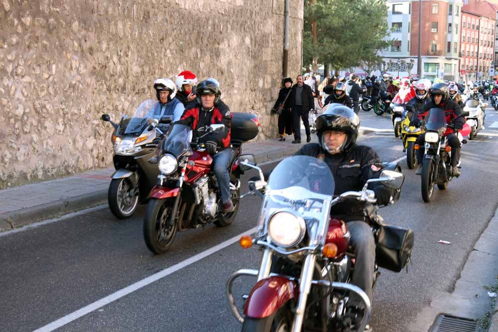 Cerca de 1.000 moteros han participado en la campaña solidaria del Real Moto Club Burgalés