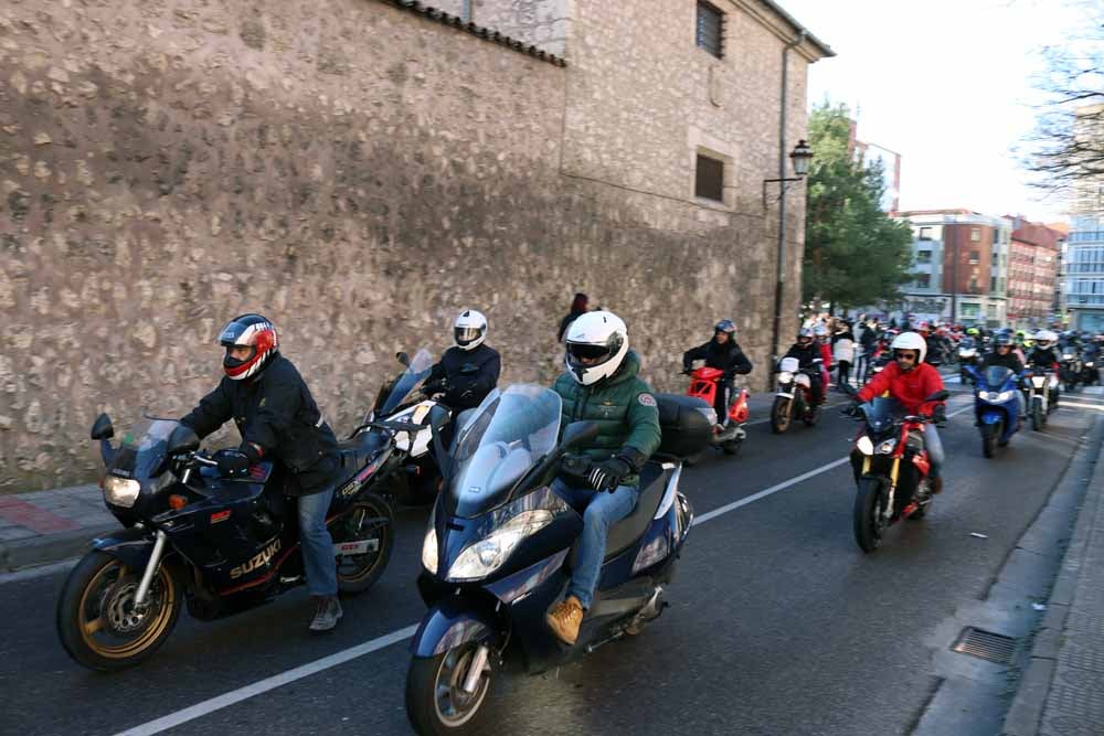 Cerca de 1.000 moteros han participado en la campaña solidaria del Real Moto Club Burgalés