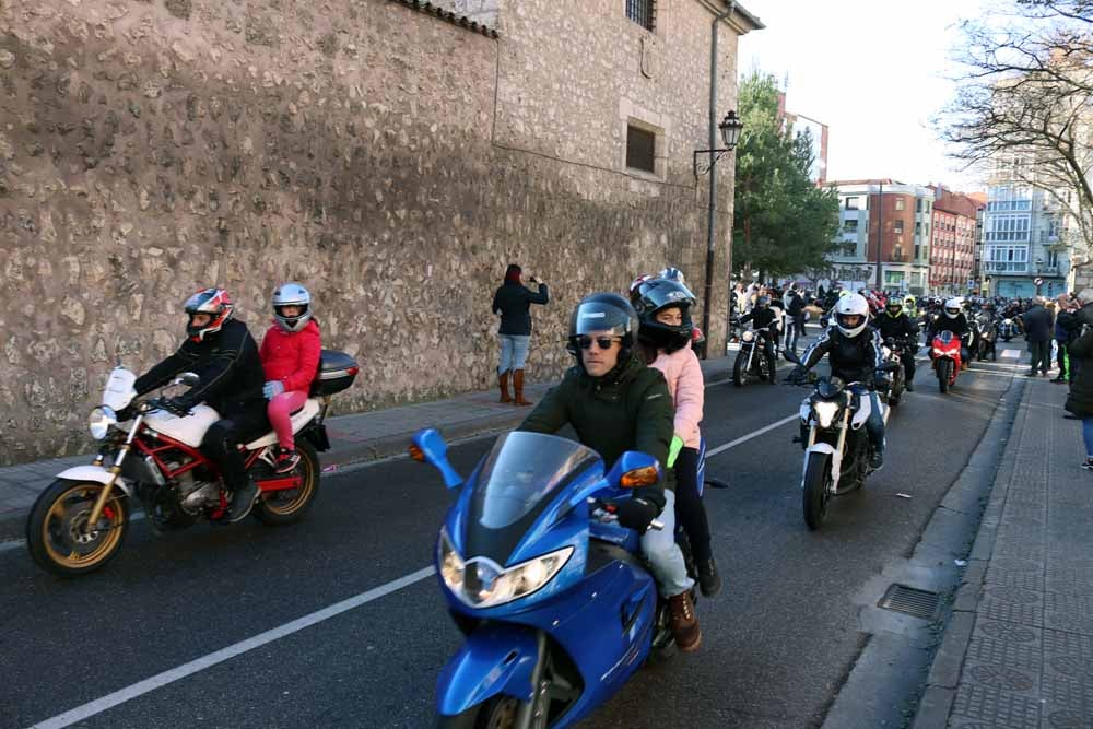 Cerca de 1.000 moteros han participado en la campaña solidaria del Real Moto Club Burgalés