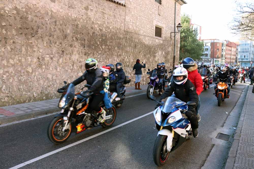 Cerca de 1.000 moteros han participado en la campaña solidaria del Real Moto Club Burgalés