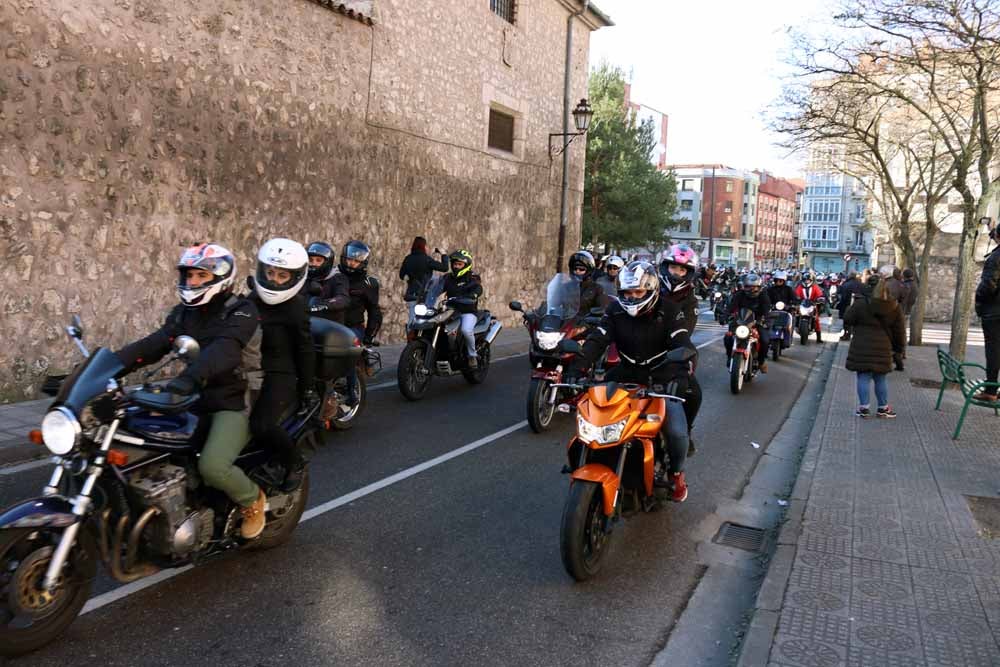 Cerca de 1.000 moteros han participado en la campaña solidaria del Real Moto Club Burgalés