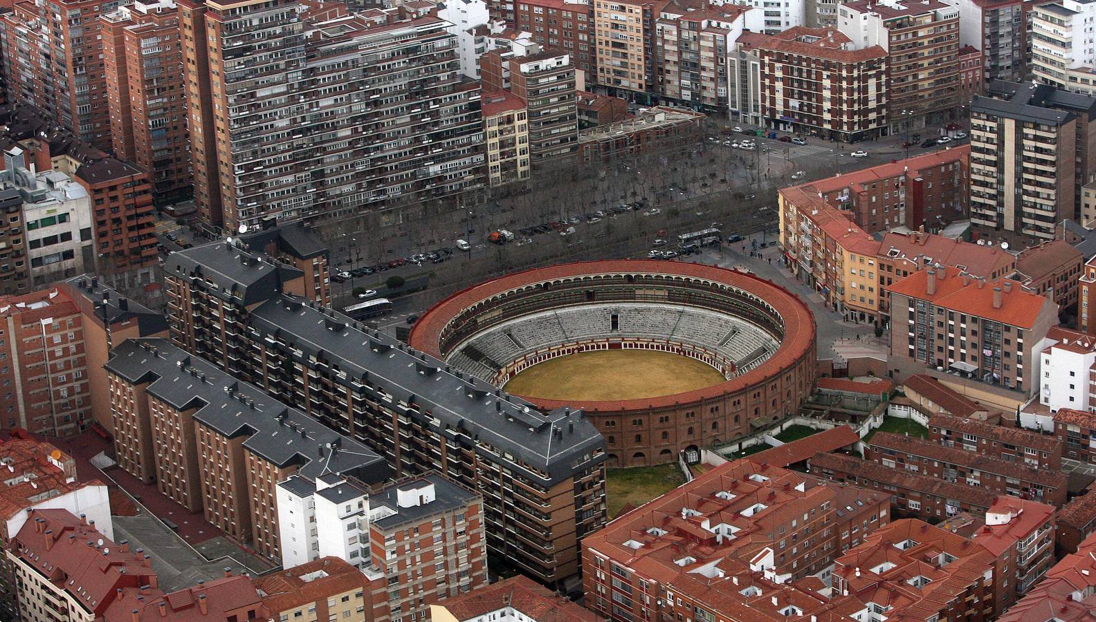 Era 2007, un año que todavía invitaba al optimismo y en el que los presupuestos públicos manejaban dinero para grandes inversiones