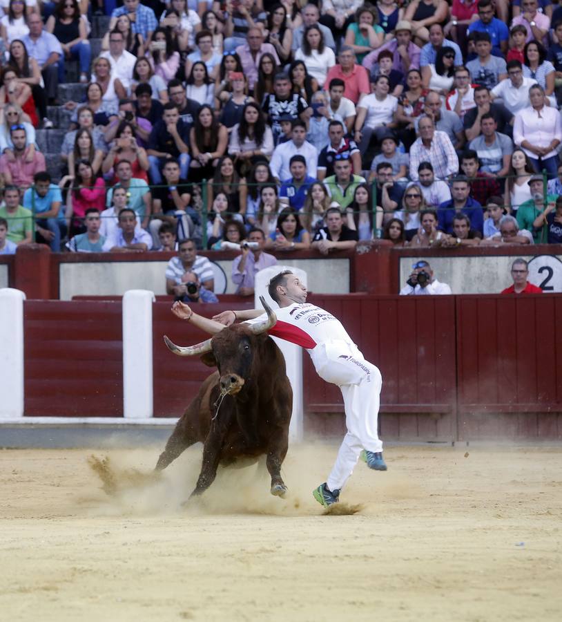 03.09 Guindi, cortador de La Pedraja, campeón del concurso del Corte Puro en Valladolid, durante las fiestas de la Virgen de San Lorenzo.