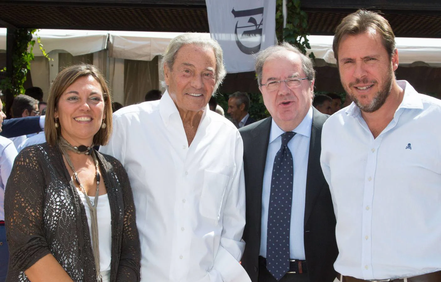 06.09 Milagros Marcos, Arturo Fernández, Juan Vicente Herrera y Óscar Puente, invitados al aperitivo de la caseta de El Norte de Castilla en el hotel Meliá Recoletos en las Fiestas de la Virgen de San Lorenzo 2017