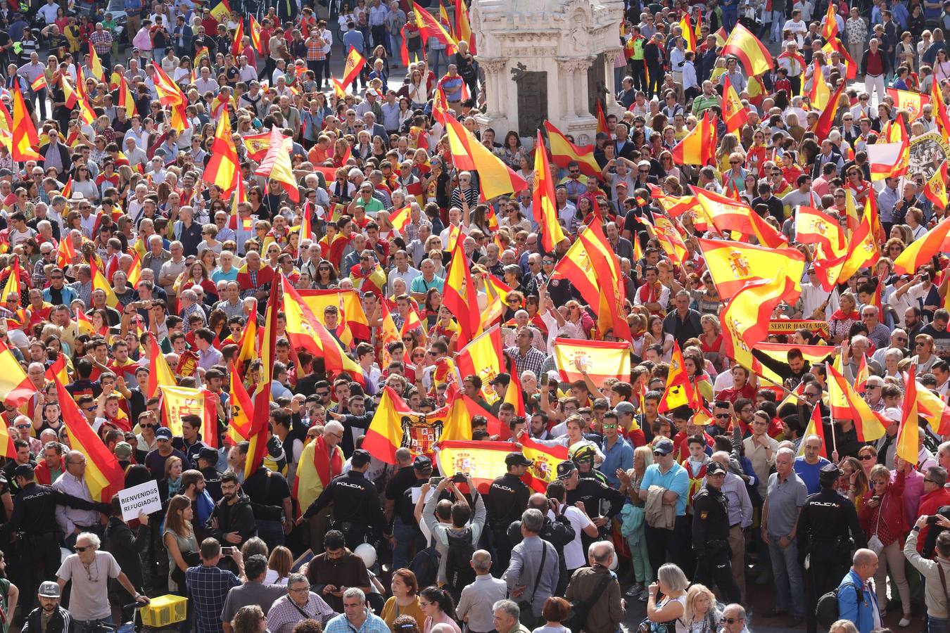 30.09 Concentración en la Plaza Mayor contra el Referendun de Cataluña.