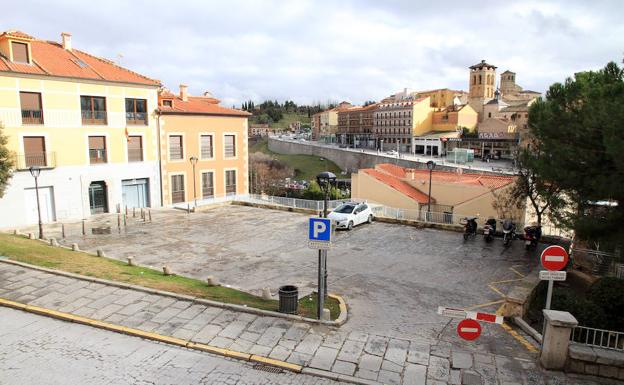 Nuevo espacio destinado al aparcamiento de motocicletas.. 