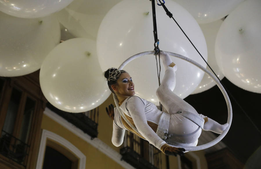 Palencia disfruta de la Cabalgata a pesar de la lluvia