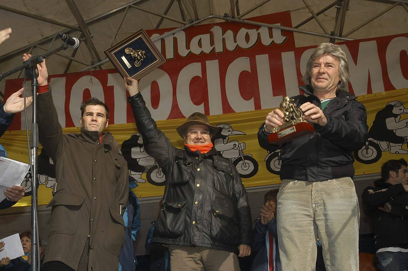 2006. El trece veces campeón del mundo, Ángel Nieto, recibió el Pingüino de Oro a toda una trayectoria.