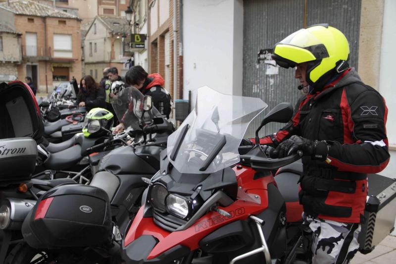 Visita de la Leyenda Continúa a Sacramenia