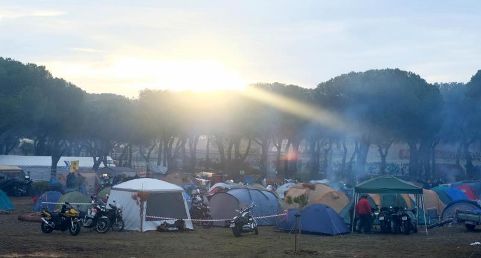 Así ha sido la noche y el amanecer en Pingüinos 2018