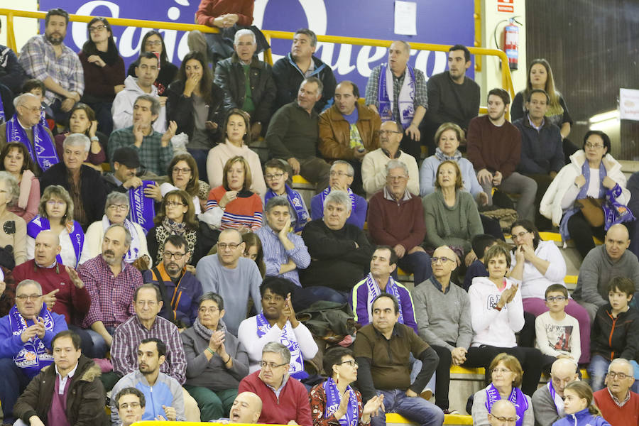 Una canasta de Laura Nicholls a escasos segundos para el final del partido le dio al equipo salmantino una importante victoria en la Euroliga que le permite seguir en la lucha por entrar en los cuartos de final