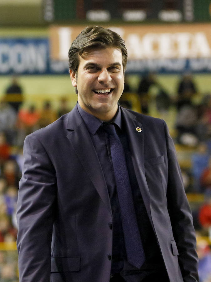 Una canasta de Laura Nicholls a escasos segundos para el final del partido le dio al equipo salmantino una importante victoria en la Euroliga que le permite seguir en la lucha por entrar en los cuartos de final