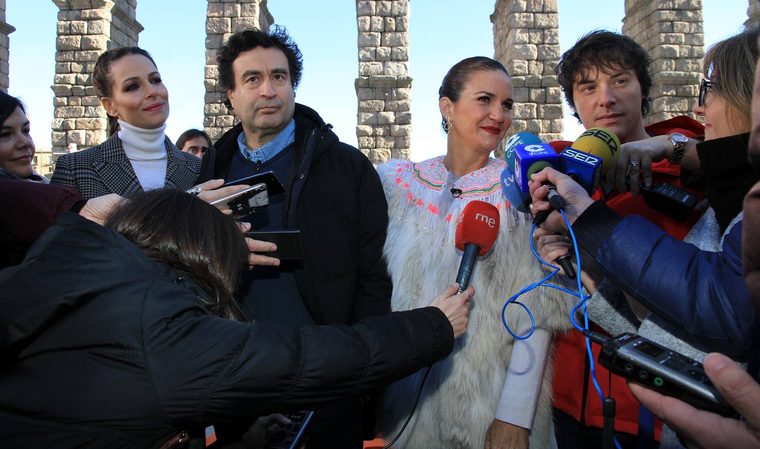 El rodaje se lleva a cabo hoy en la terraza de Santa Columba, junto al Acueducto, con extremado secretismo para no desvelar la identidad de los concursantes elegidos