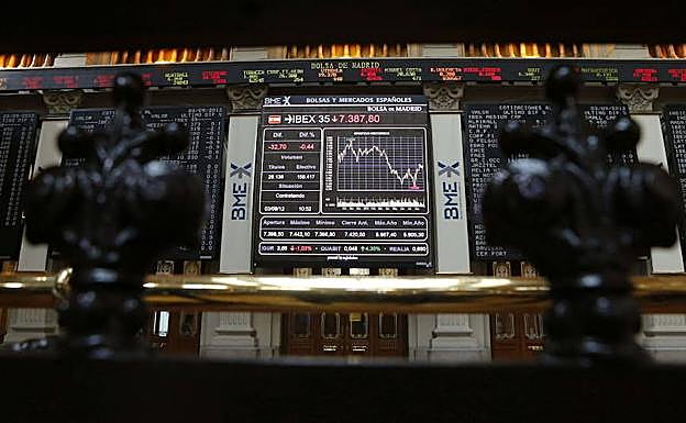 El Ibex sube un 0,45% y cierra en 10.479 puntos