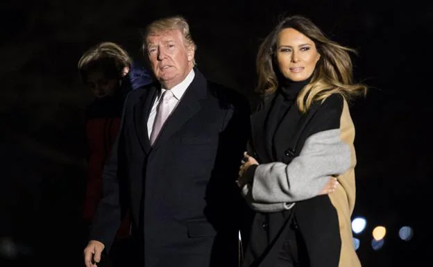 Donald Trumpo junto a su esposa Melania. 