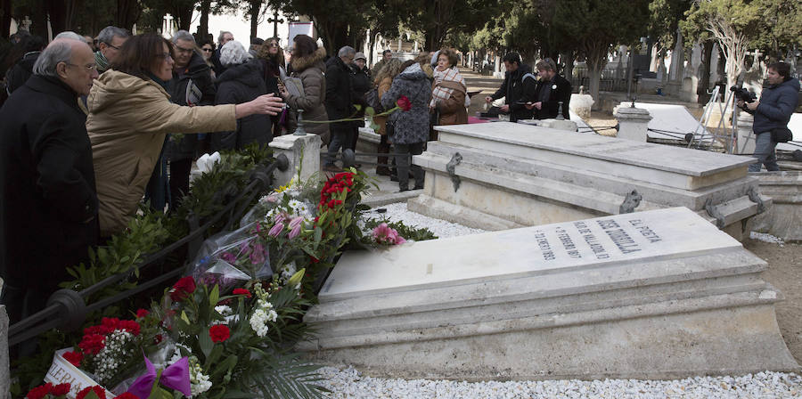 Homenaje a José Zorrilla en el Cementerio de El Carmen