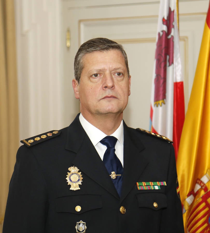 Toma de posesión de la comisaria de la Policía Nacional