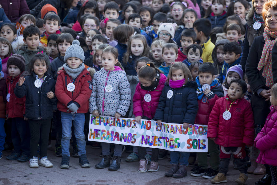 Celebración en Valladolid del Día de la Paz.