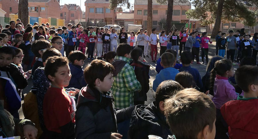 Día de la Paz en el CEIP Arenales de Cantalejo.