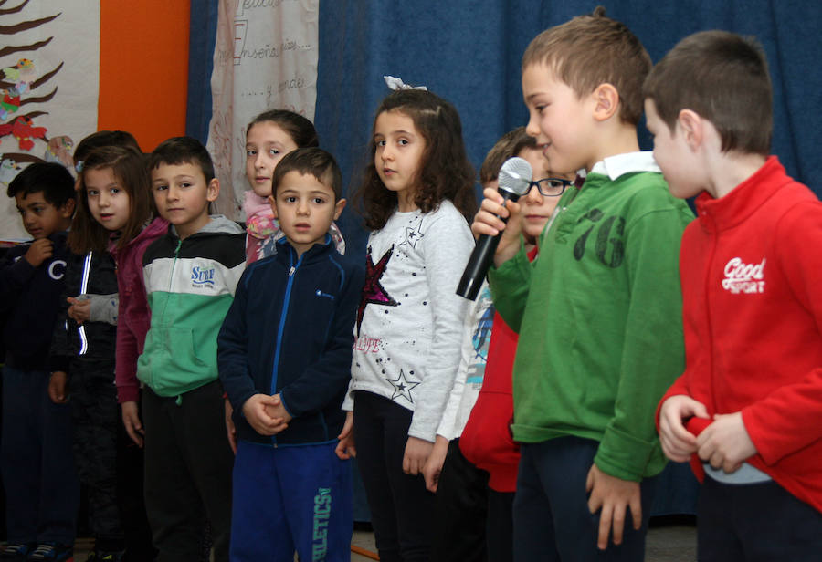 Celebración del Día de la Paz en Cuéllar.