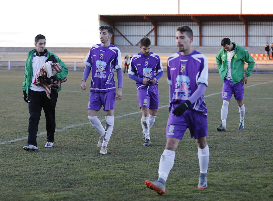 CD Becerril (0-2) Burgos Promesas 2000