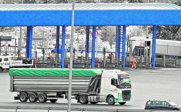 UGT: «Que el Estado recupere la gestión de las autopistas pone en riesgo 189 empleos»