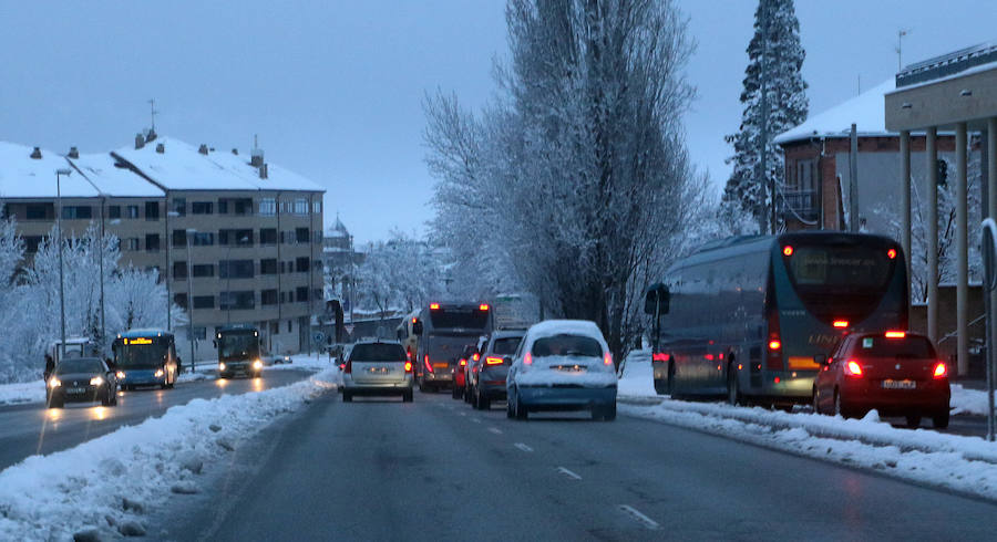 Lunes cubierto de nieve en Segovia