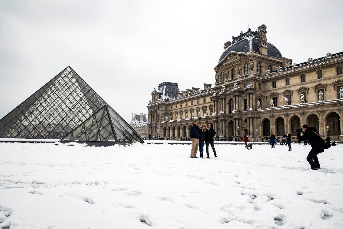 París se viste de blanco