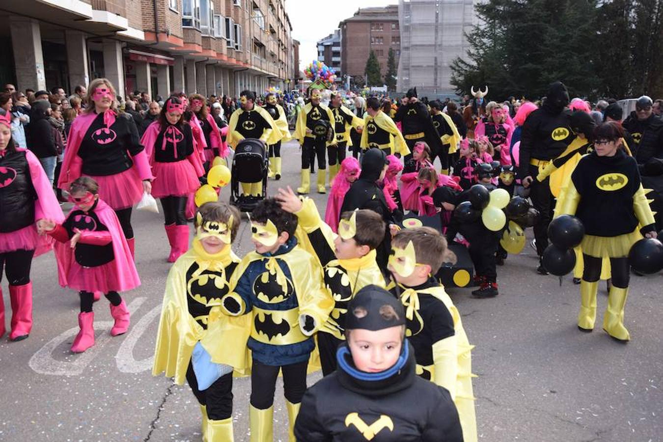 Guardo se disfraza en un multitudinario carnaval
