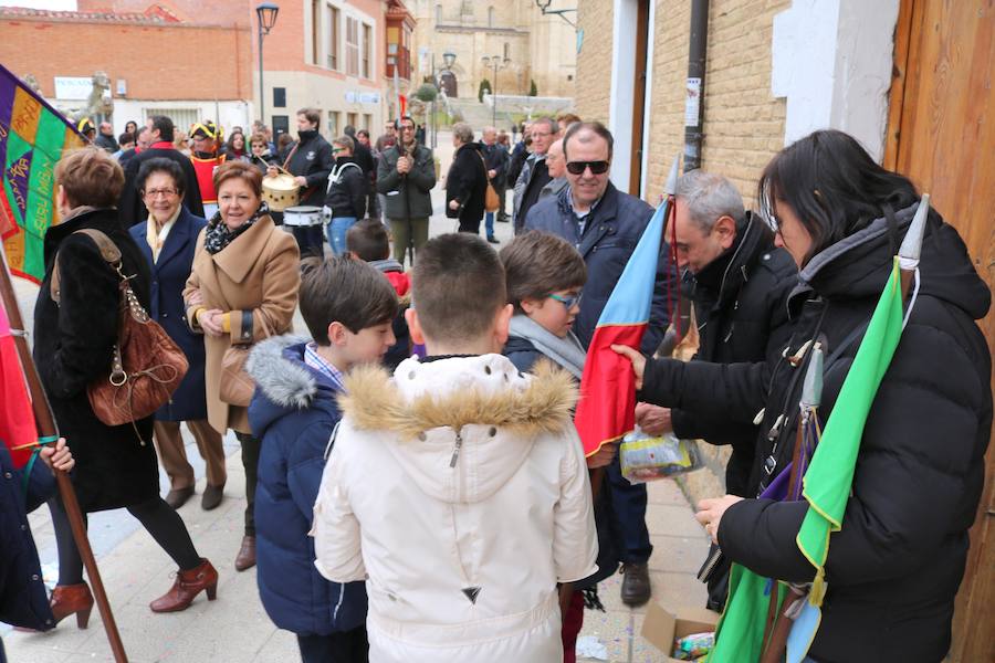 Villamuriel celebra su Carnaval de Ánimas