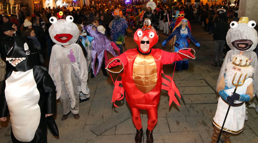 Sábado de carnaval en Segovia