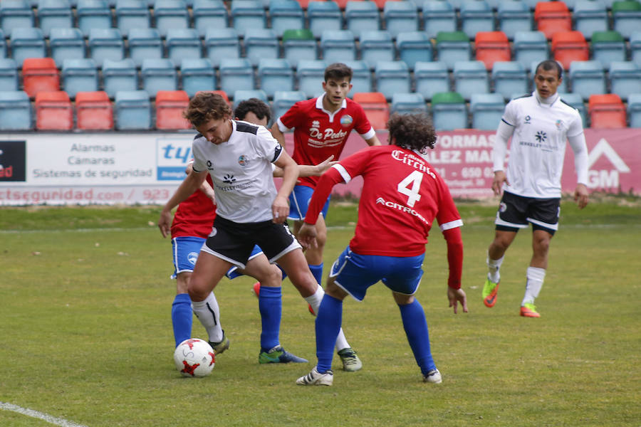 El equipo blanquinegro supera a un débil rival con un Martín Galván pitado y que mandó callar a la grada